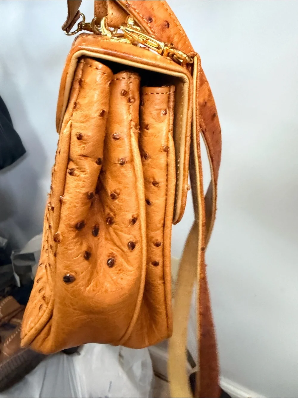 Davido Gracia elegant vintage